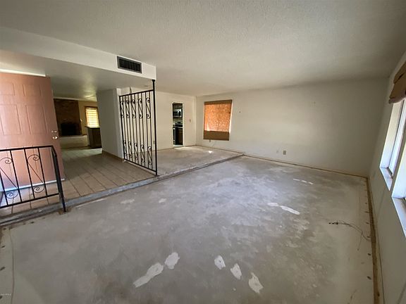 3rd image of 12027 S Tomi Dr