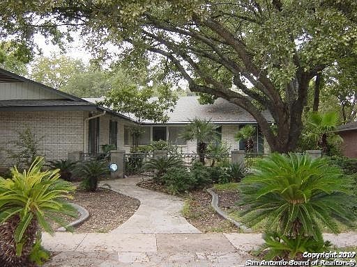 1st image of 3711 Twisted Oaks Dr