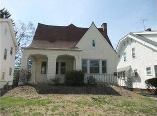 3011 Sherbrooke Rd, Toledo, OH 43606