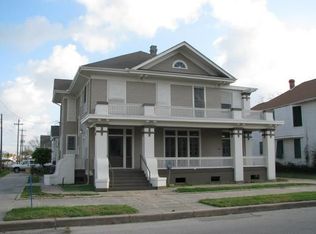 3928 Avenue M, Galveston, TX 77550
