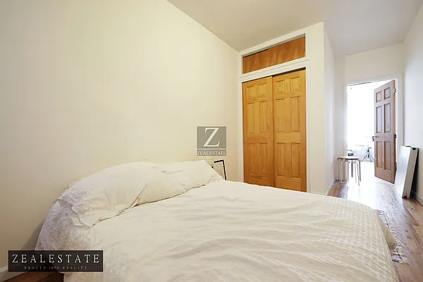 Rented by ZealEstate Group Inc | media 66