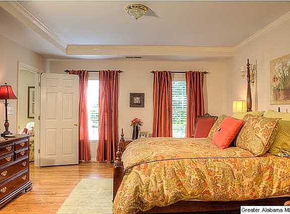 4th image of 1291 Malibu Pl