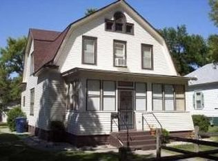 317 2nd Ave SW, Watertown, SD 57201