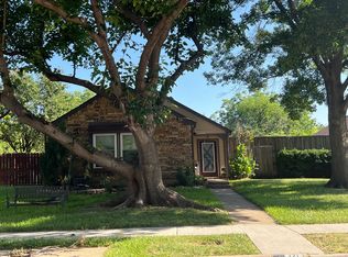 121 Pinyon Ln, Coppell, TX 75019