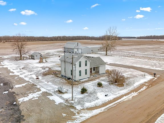 4th image of 13091 Birdlake Rd