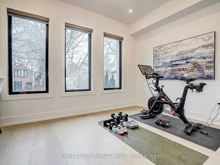 21 Shudell Ave — Photo 30