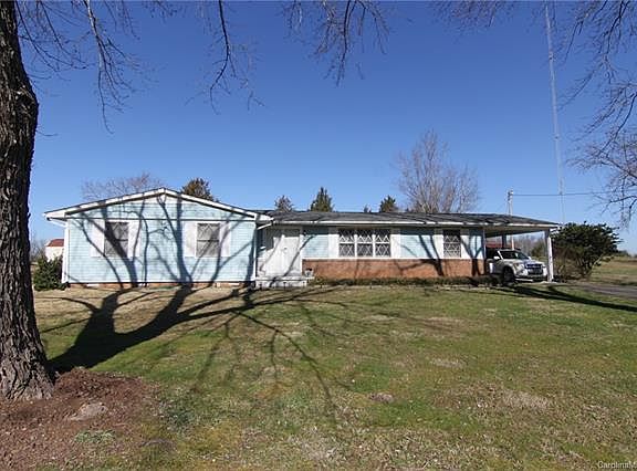 2nd image of 3102 Cloninger Rd
