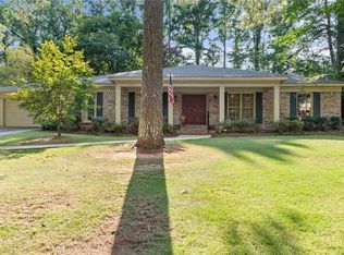 4124 Lakepoint Dr, Tuscaloosa, AL 35405