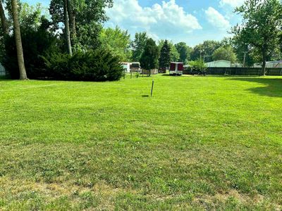 Ems D18b Ln, Syracuse, IN, 46567