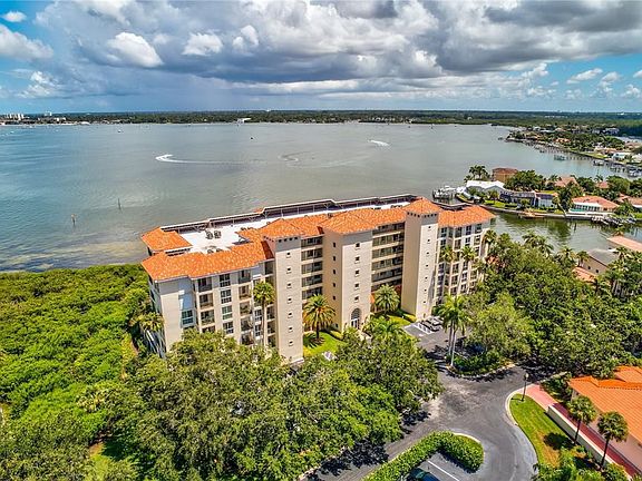 5th image of 4717 Dolphin Cay Ln S APT 209