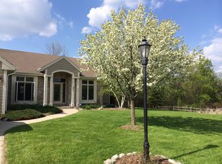 371 Westfield Way, Pewaukee, WI 53072