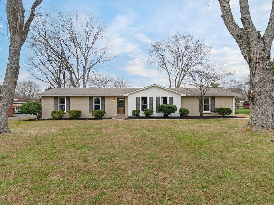 1st image of 818 Chrisman Dr