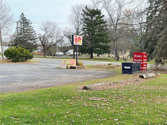 5th image of 10 Auburn Rd