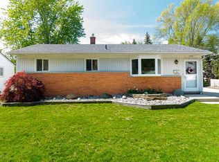 11950 Waiteley Dr, Sterling Heights, MI