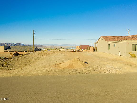 2nd image of 3175 Summit Way Lot 8