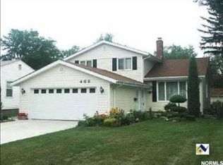 468 Waverly Rd, Eastlake, OH 44095