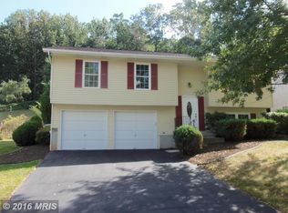 6198 Fairbourne Ct, Hanover, MD 21076