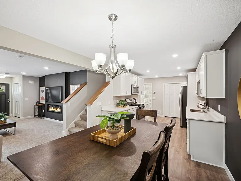 8855 Riverstone Ave — Photo 6