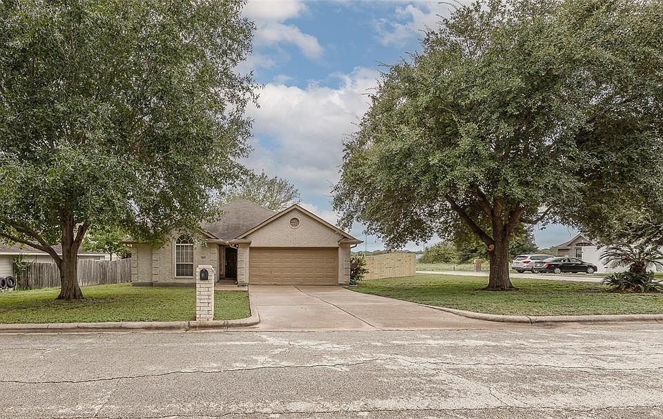 119 Lonesome Dove Dr, Navasota, TX 77868 MLS 42334970 Zillow