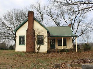 1816 Parham Town Rd, Bowman, GA 30624