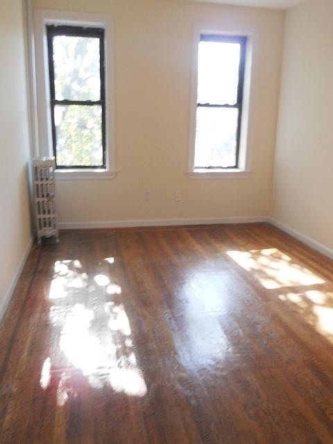 2nd image of 367 95th St APT 4C