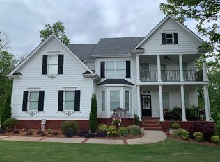 6115 Upshur Dr, Gainesville, GA 30506
