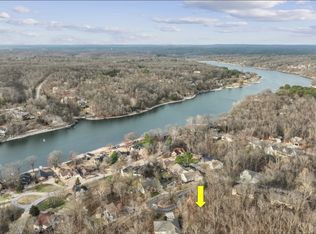 15 Wreston Ln, Bella Vista, AR 72715