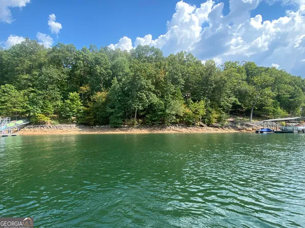 1823 S Arrowhead Dr, Westminster, SC 29693