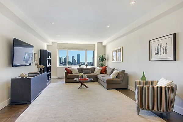 Sold by Corcoran | media 1