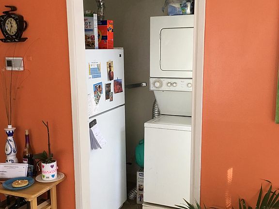3rd image of 3712 Birch Ave #1