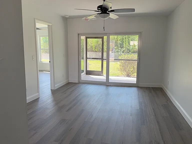 16881 Davis Rd #913 — Photo 10