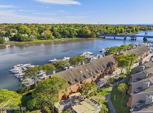 15 River Rd UNIT 210, Cos Cob, CT 06807