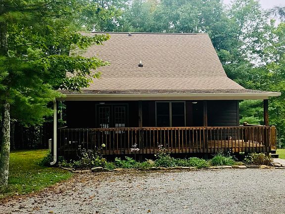 3rd image of 412 Spruce Creek Dr