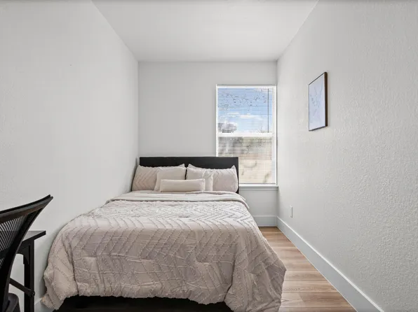 (undisclosed Address), San Marcos, TX 78666
