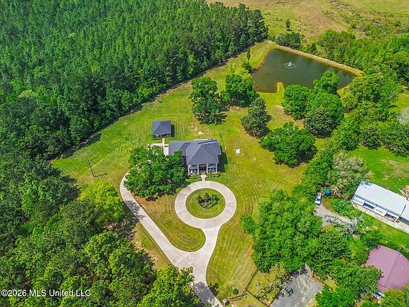 5th image of 22550 Maes Ln