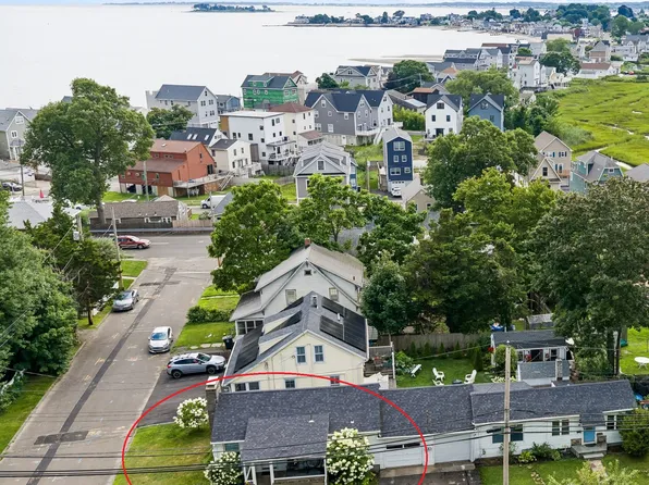 40 Mills Ave #40, Milford, CT 06460