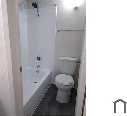 7600 Wood Hollow Dr #124 — Photo 7