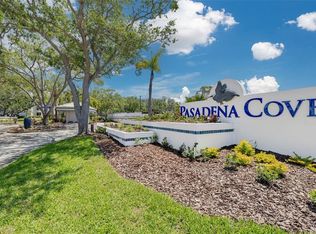 1324 Pasadena Ave S APT 402, South Pasadena, FL 33707
