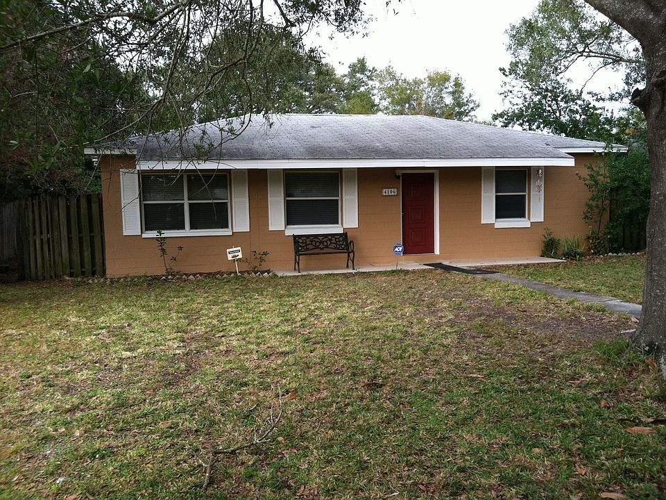 1st image of 4106 S Trask St