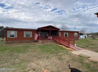 1750 Hendrix Rd, Coffeeville, MS 38922