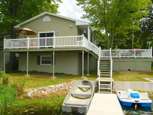 61230 N Main St, Jones, MI 49061