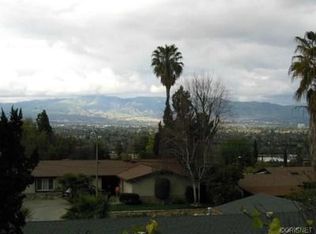 5825 Kelvin Ave, Woodland Hills, CA 91367