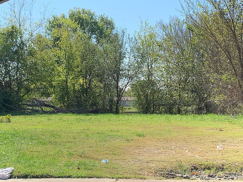 1st image of 312 W 62nd Pl N