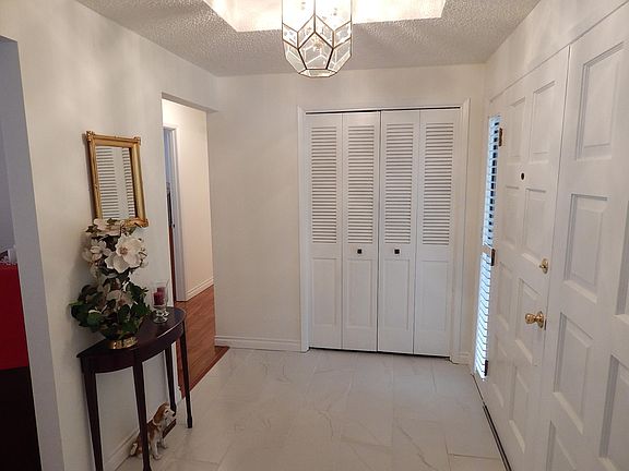 Entry with large Coat Closet