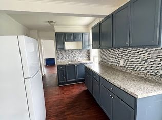 (Undisclosed Address), Yonkers, NY 10710