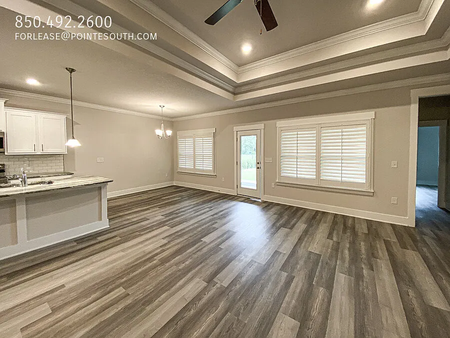 Beautiful Glenlakes 3BD/2BA with Lagoon View — Photo 4