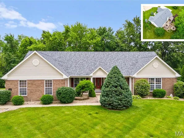 3300 Gadwall Ct, Swansea, IL 62226