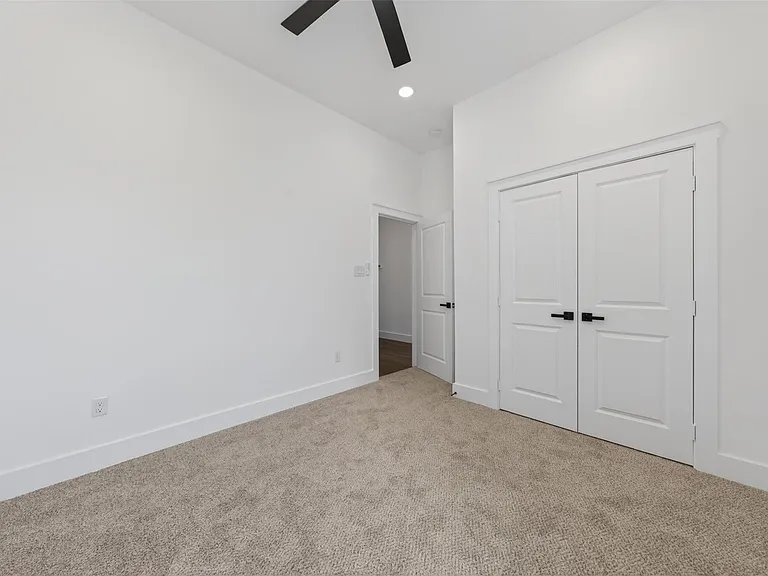 2714 Drew St — Photo 19