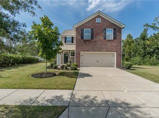 2326 Sonoma Valley Dr, Charlotte, NC 28214