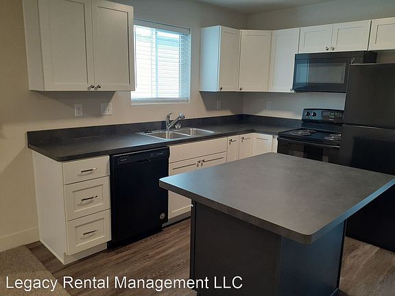 2nd image of 310 Ella Ln Building 9-9101
